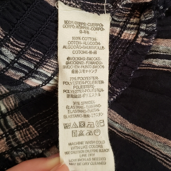 Free People NEW Plaid Shirred Ruffled Top - Picture 7 of 7